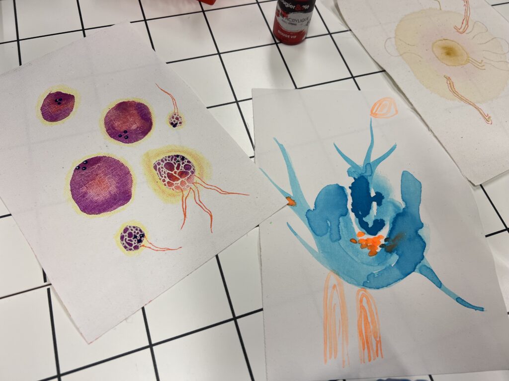 Création artistique à l’aquarelle inspirée par la science et la nature